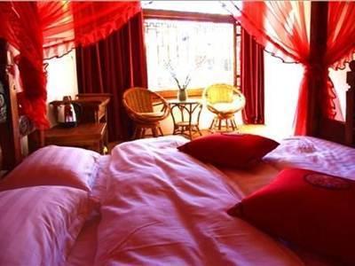 Jiuwei Life Courtyard Inn Ліцзян Екстер'єр фото